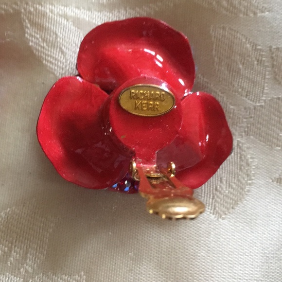 Richard Kerr Crystal Roses Earrings - Picture 4 of 6